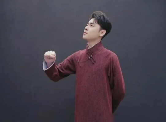 云雷师傅，相声界的多才多艺大师